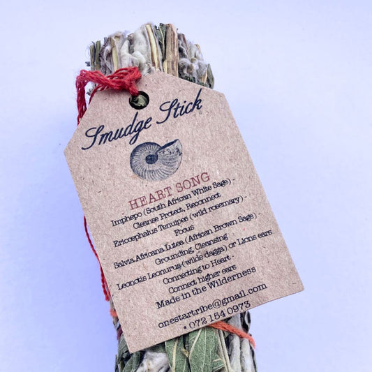 Heart Song Smudge Stick: Awaken Your Inner Voice and Connect with Your Heart - Le Naturel 